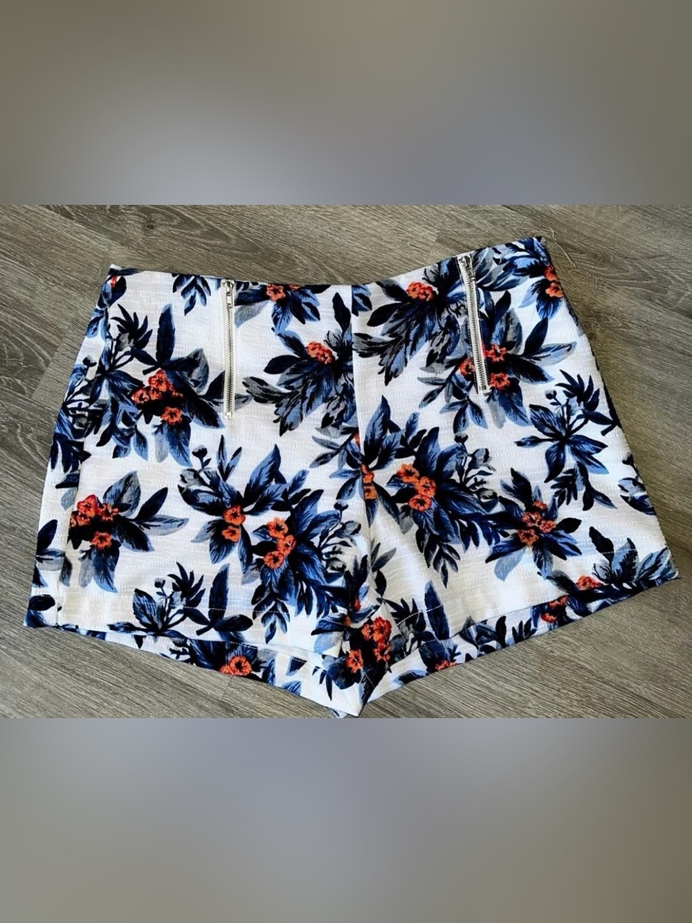 Women’s Floral Paperbag Shorts